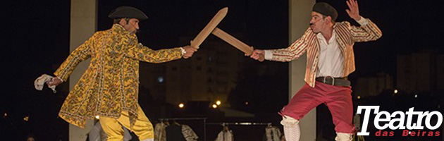 “Entremezes” sob ao palco do Teatro das Beiras