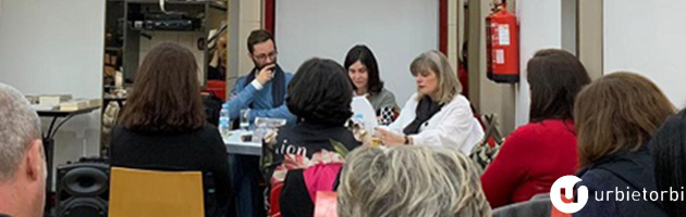 Café Literário com Nuno Camarneiro